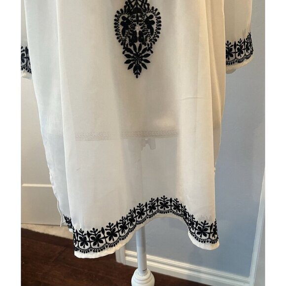 Antonio Melani Sheer Tunic Top/Beach Cover-Up Black Embroidery Size Small READ** - Picture 3 of 9